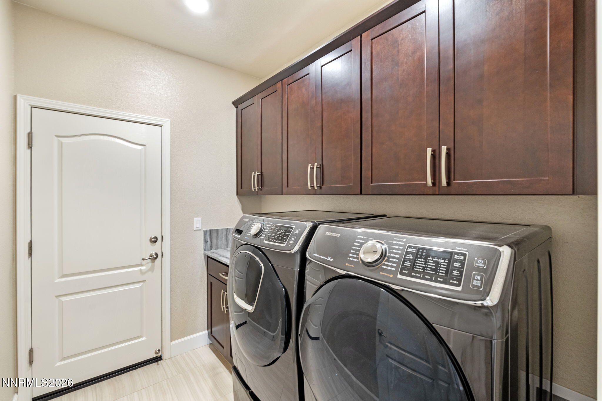 10455 Gold Mine Drive Reno, NV 89521 - Photo 22 of 60 48-web-or-mls-DSC02330