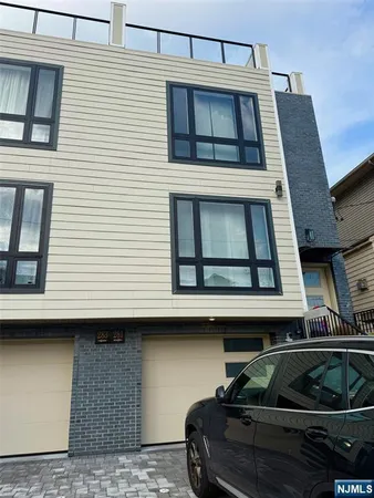 $1,139,000 | 281 Grant Avenue, Cliffside Park, NJ 07010