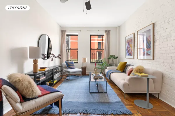 $649,000 | 400 Lincoln Place, Unit 2I | Prospect Heights
