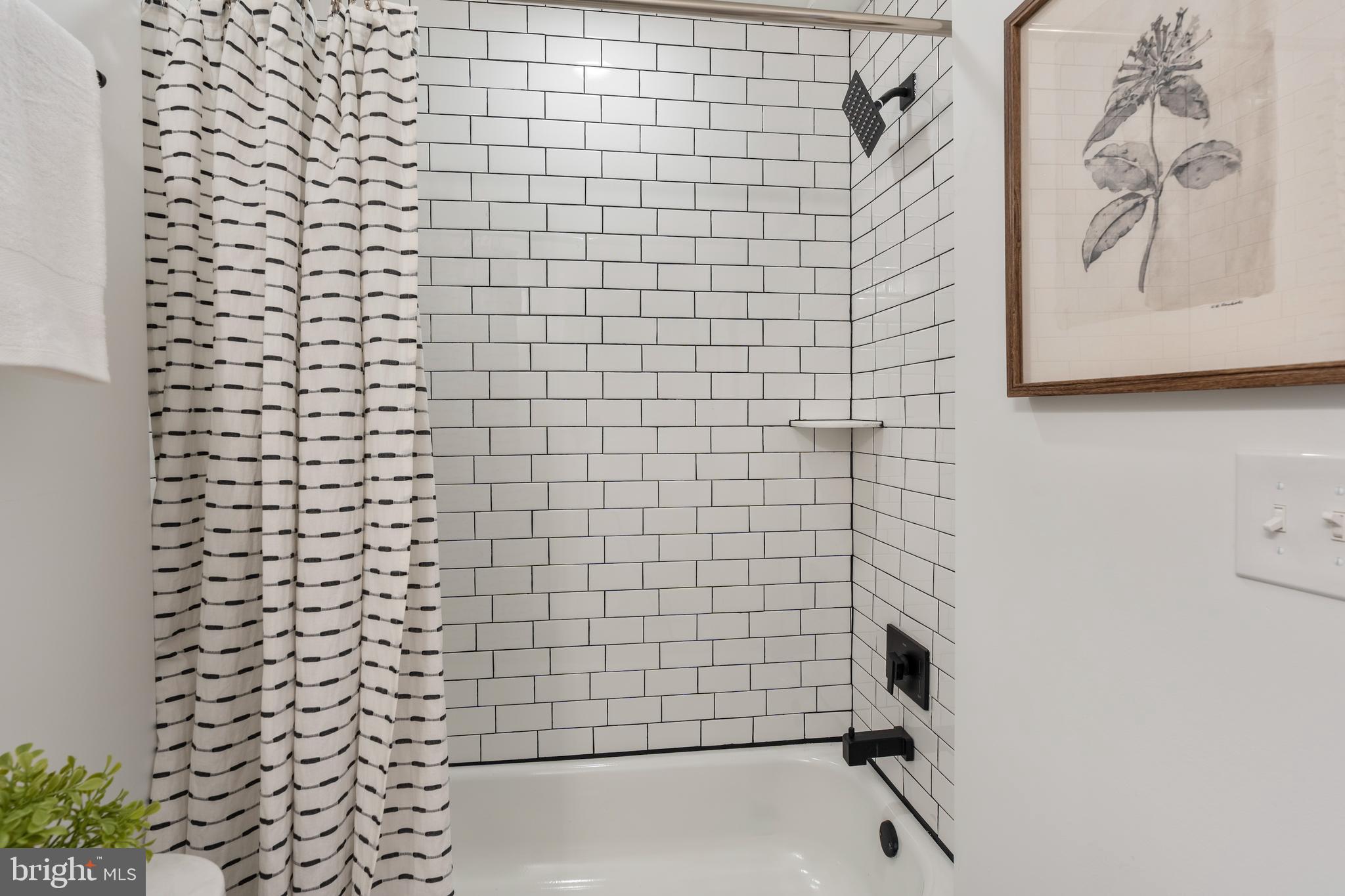 1352 Andre Street Baltimore, MD 21230 - Photo 31 of 52 a bathroom with a shower