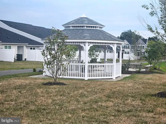 $312,000 | 151 McCormick Circle, Unit 203, Winchester, VA 22602