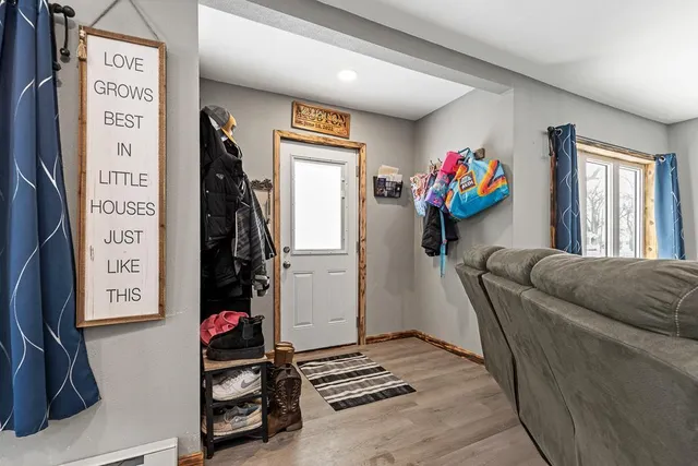 $145,000 | 302 South Oak Street, Hendricks, MN 56136