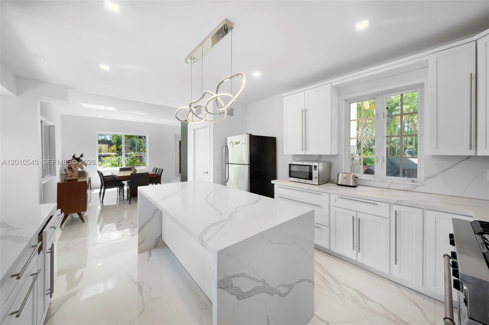 5824 Alton Road Miami Beach, FL 33140 - Photo 24 of 28
