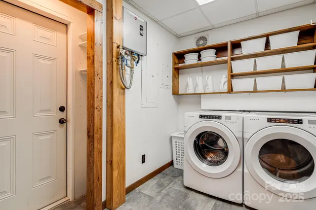 $437,900 | 79 Creekside Lane, Spruce Pine, NC 28777