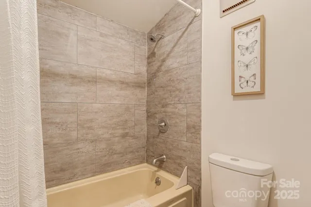 $437,900 | 79 Creekside Lane, Spruce Pine, NC 28777