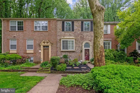 $465,000 | 11927 New Country Lane, Columbia, MD 21044
