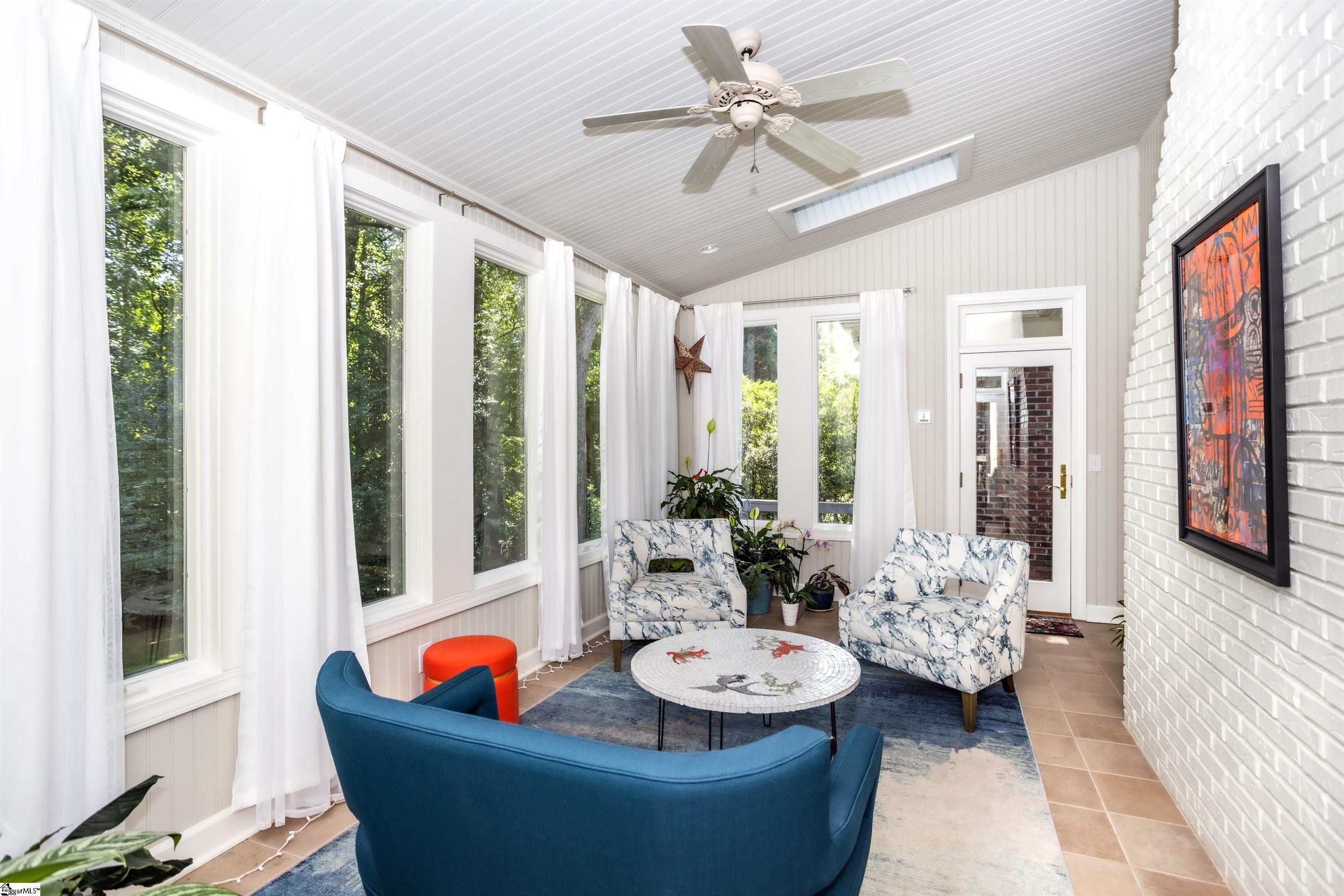 403 Sugar Mill Road Greer, SC 29650 - Photo 9 of 36