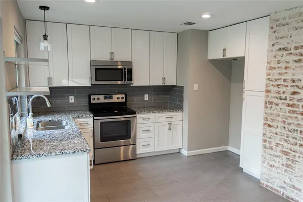 $1,750 | 508 Andenwood Court, Everman, TX 76140