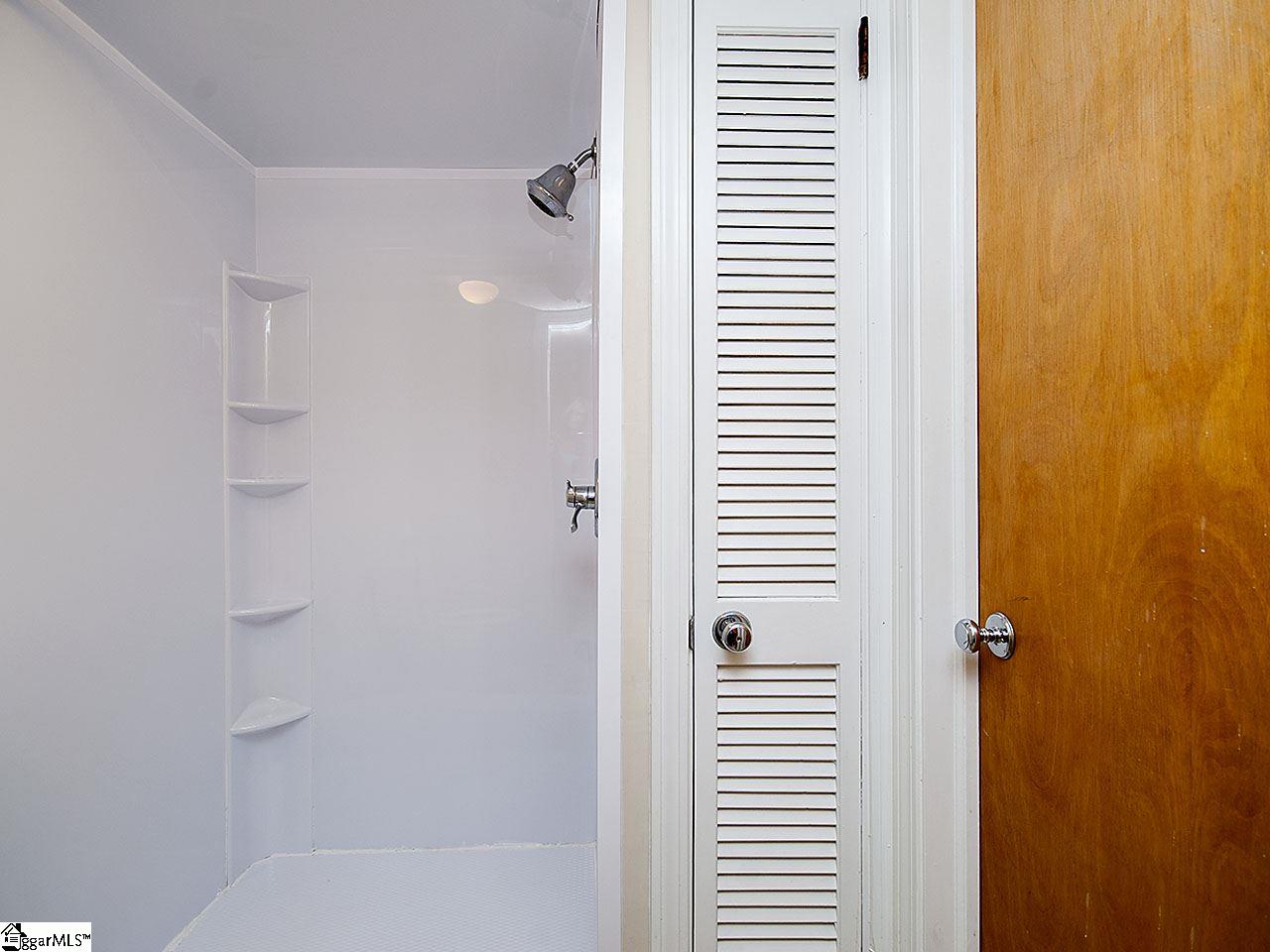 105 Georgetown Way Easley, SC 29640 - Photo 24 of 36 Gallery Image 24