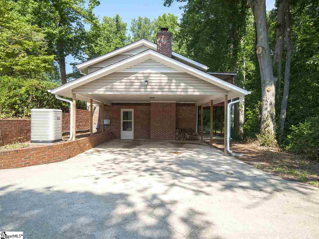 105 Georgetown Way Easley, SC 29640 - Photo 4 of 36 Gallery Image 4