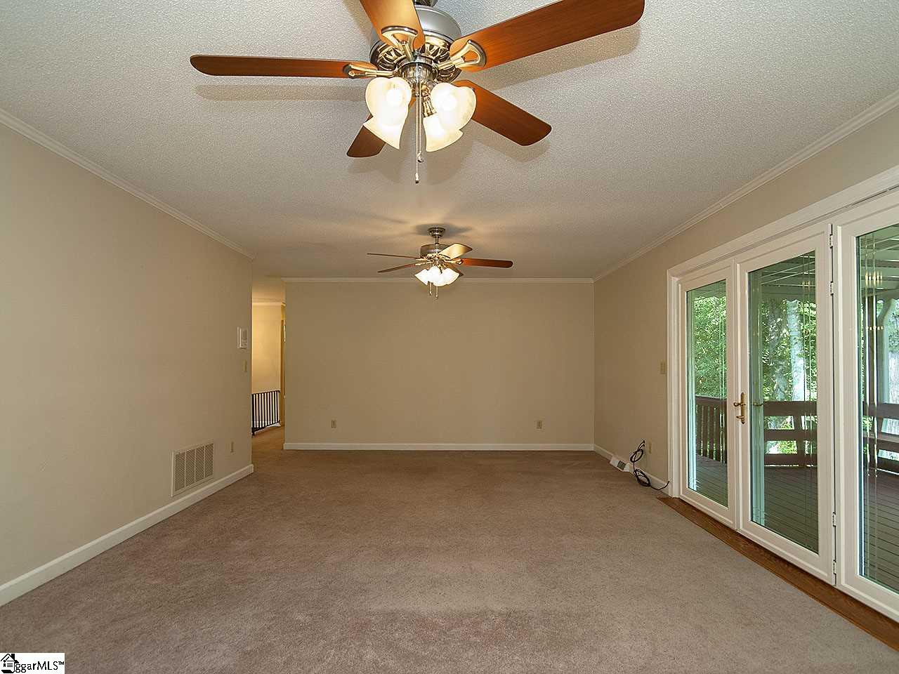 105 Georgetown Way Easley, SC 29640 - Photo 6 of 36 Gallery Image 6