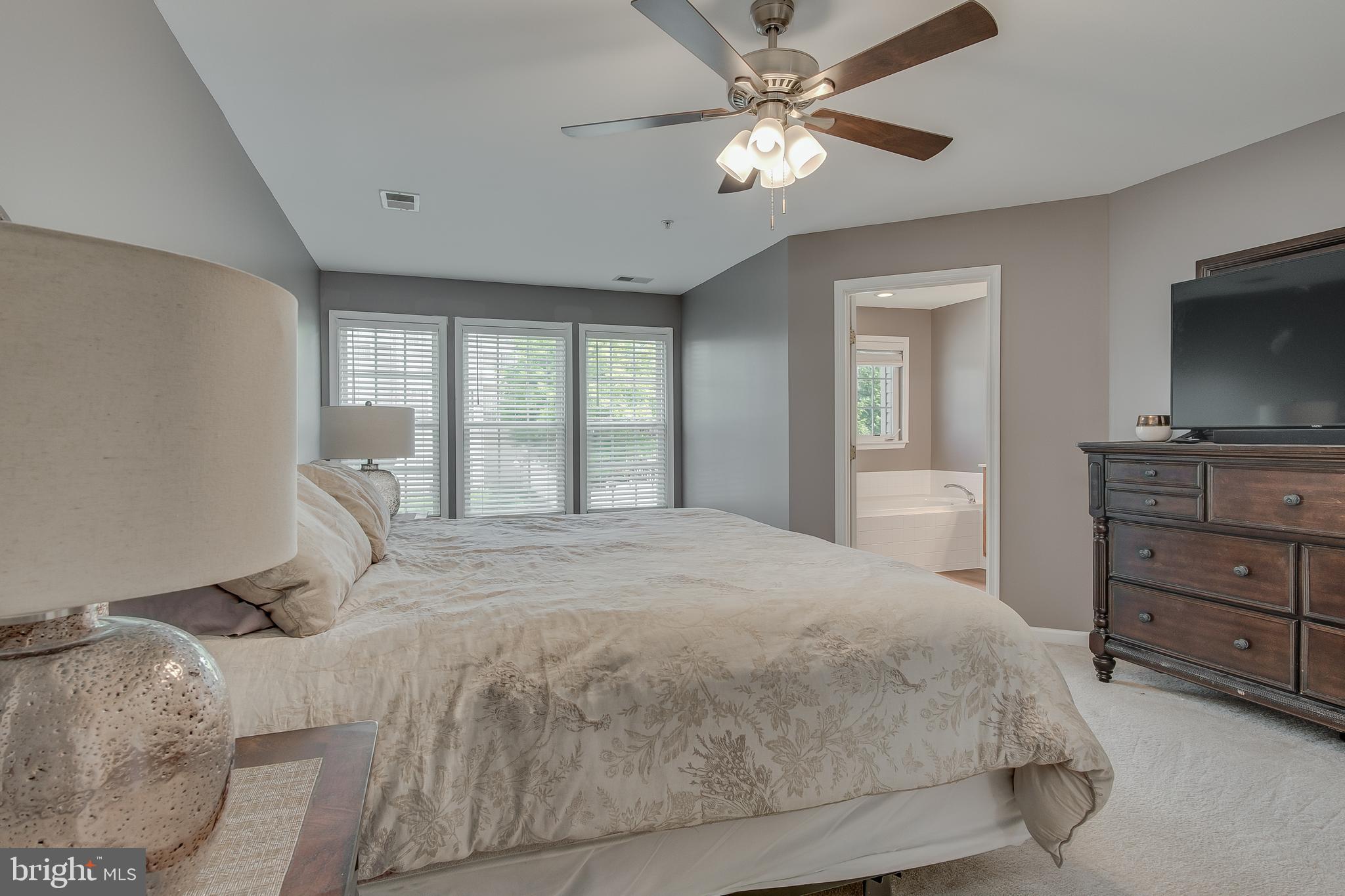 17624 Basalt Way Hagerstown, MD 21740 - Photo 16 of 37