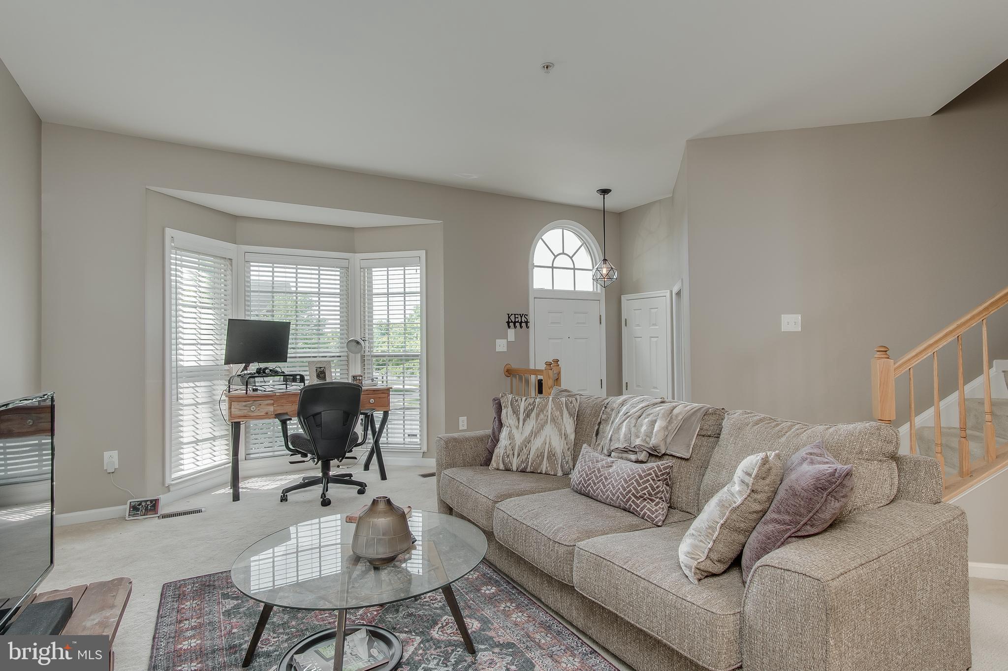 17624 Basalt Way Hagerstown, MD 21740 - Photo 2 of 37