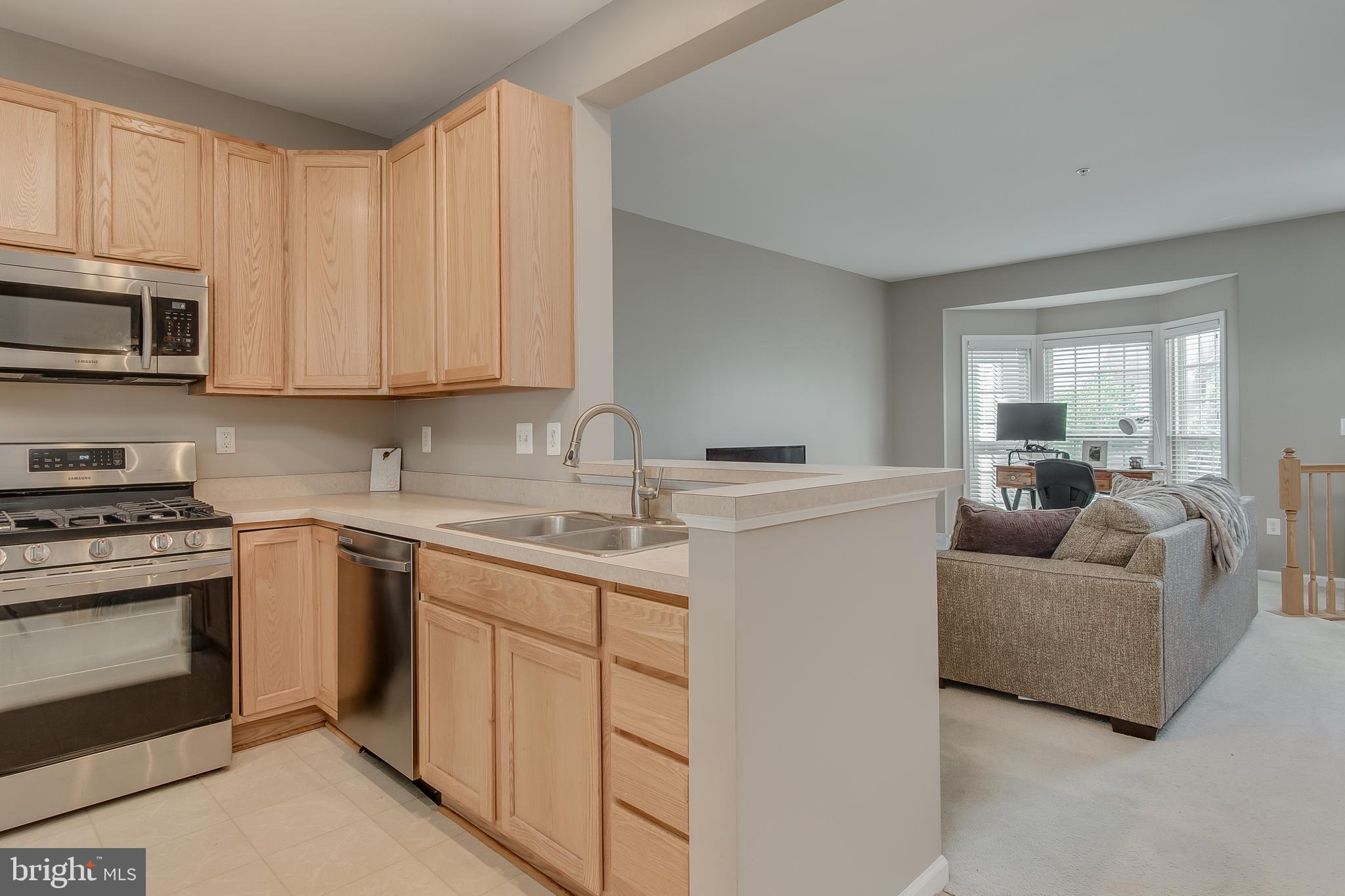 17624 Basalt Way Hagerstown, MD 21740 - Photo 6 of 37