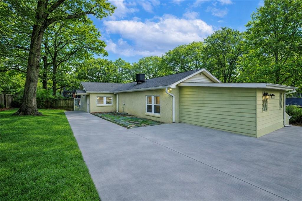 2018 Pryor Road Southwest Atlanta, GA 30315 - Photo 14 of 15