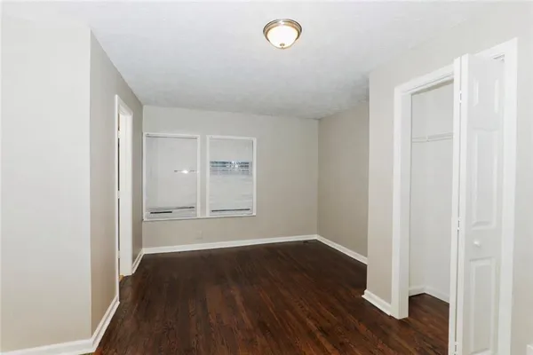 $2,100 | 2018 Pryor Road Southwest, Atlanta, GA 30315