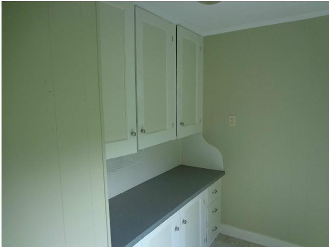 87 Middle Street Hallowell, ME 04347 - Photo 11 of 28 Kitchen.