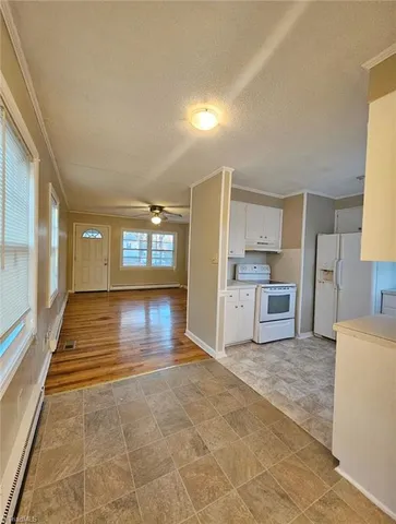 $1,500 | 2307 Maywood Street, Greensboro, NC 27403