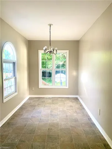 $1,500 | 2307 Maywood Street, Greensboro, NC 27403