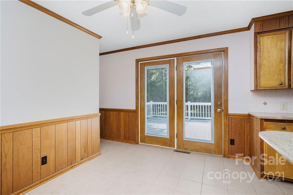 2207 Snuggs Park Road Albemarle, NC 28001 - Photo 6 of 30 Gallery Image 6