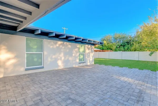 $2,200 | 1017 East Bethany Home Road, Phoenix, AZ 85014