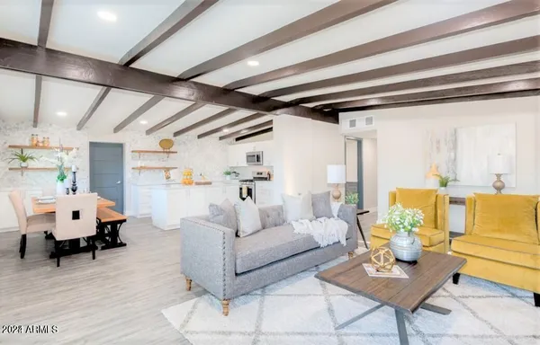 $2,200 | 1017 East Bethany Home Road, Phoenix, AZ 85014