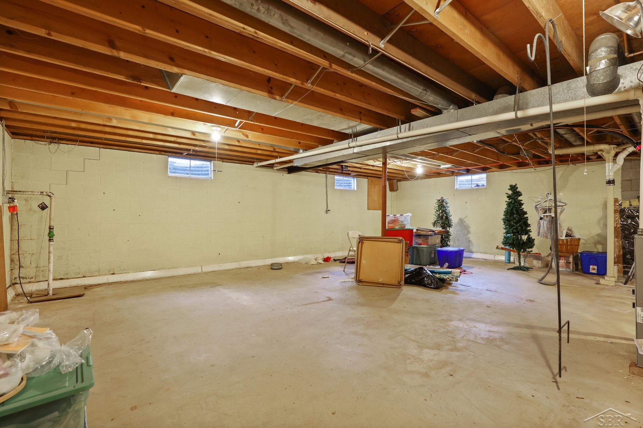 3574 Hemmeter Road Saginaw, MI 48603 - Photo 33 of 42 50116171-32.JPG