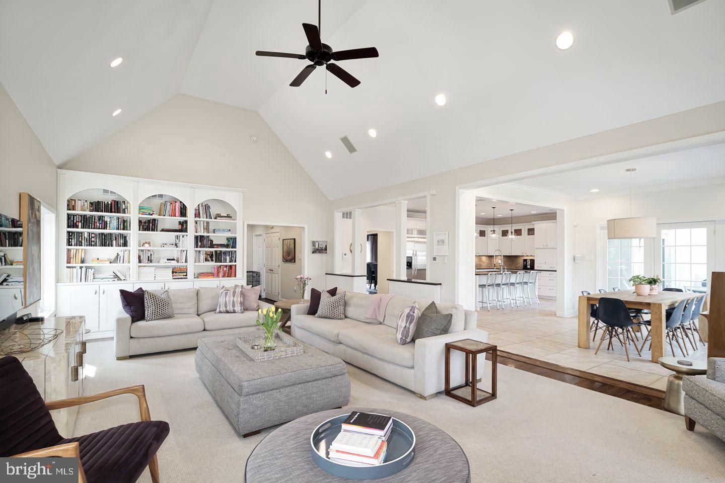 623 Broad Acres Road Penn Valley, PA 19072 - Photo 8 of 31 Family Room with built-ins off Kitchen