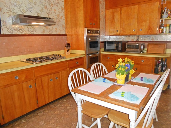 18 Southbourne Road Boston, MA 02130 - Photo 8 of 13