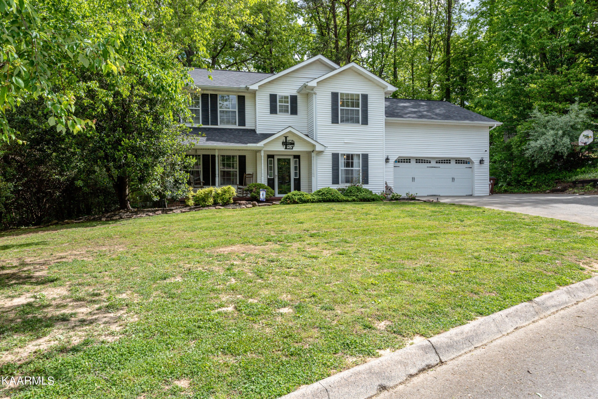 105 English Court Oak Ridge, TN 37830 - Photo 3 of 42 Gallery Image 3