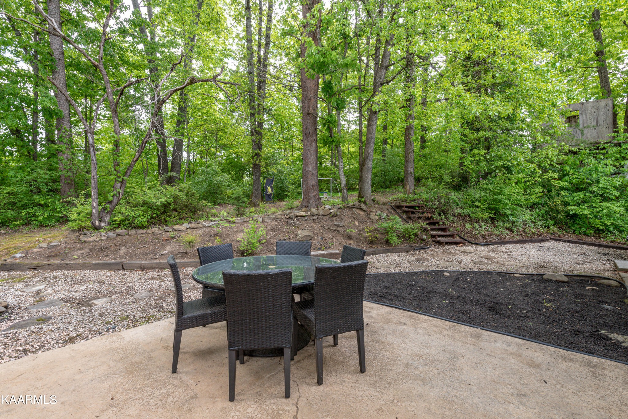 105 English Court Oak Ridge, TN 37830 - Photo 8 of 42 Gallery Image 8