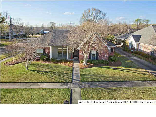 17511 Beckfield Avenue Baton Rouge, LA 70817 - Photo 2 of 12 Gallery Image 2