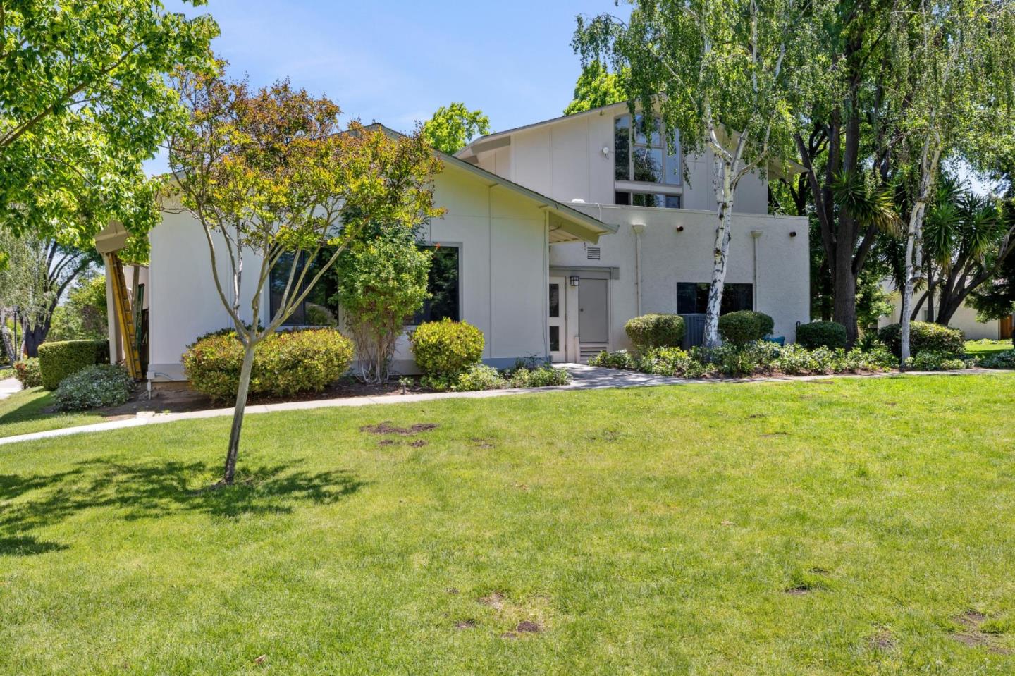 10892 Northfield Square Cupertino, CA 95014 - Photo 49 of 78