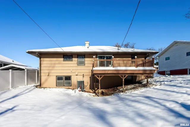 $157,500 | 809 Cimarron Drive, Davenport, IA 52804