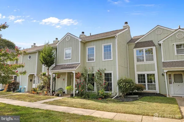 $2,900 | 5 Pond View Drive, Plainsboro, NJ 08536