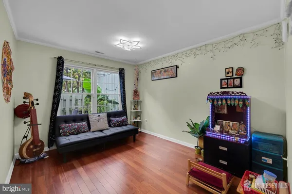 $2,900 | 5 Pond View Drive, Plainsboro, NJ 08536