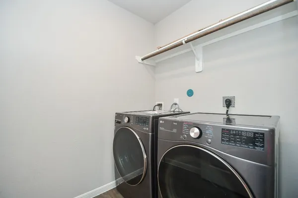 $2,400 | 17811 Chartertree Lane, Tomball, TX 77377