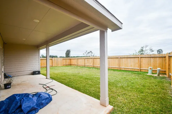 $2,400 | 17811 Chartertree Lane, Tomball, TX 77377