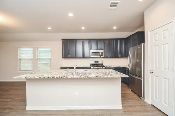 $2,400 | 17811 Chartertree Lane, Tomball, TX 77377