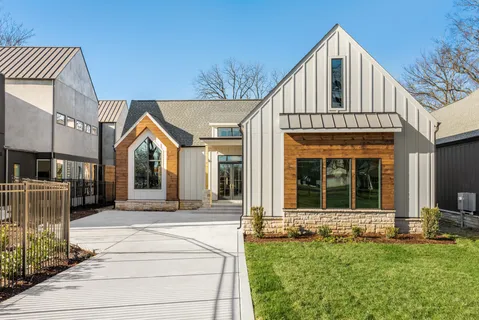 $1,700,000 | 2306 Riverside Drive, Nashville, TN 37216