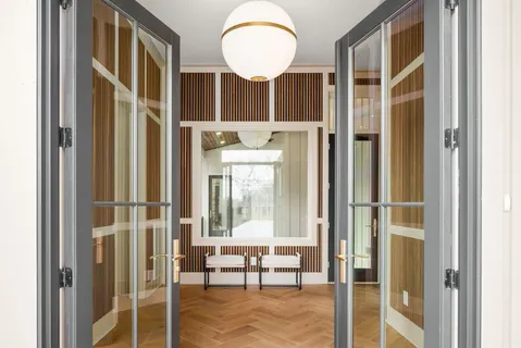 $1,699,900 | 2306 Riverside Drive, Nashville, TN 37216