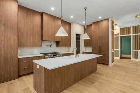 $1,700,000 | 2306 Riverside Drive, Nashville, TN 37216