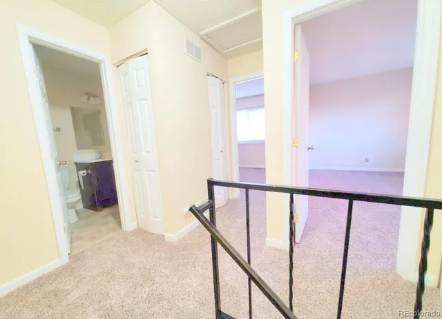 a view of entryway and hall