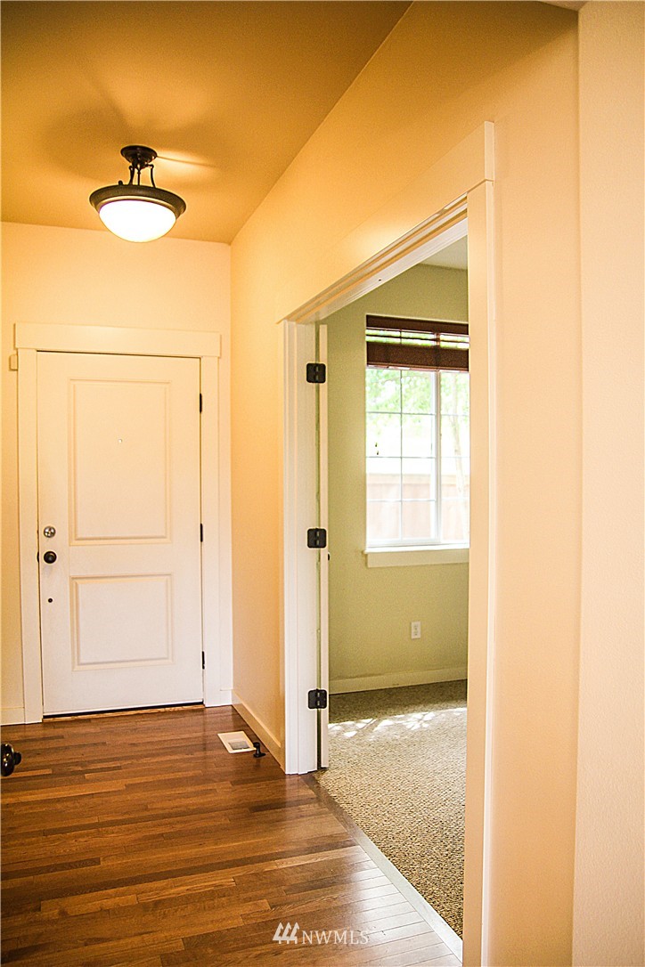 24108 39th Court Southeast, Unit 3 Bothell, WA 98021 - Photo 3 of 16