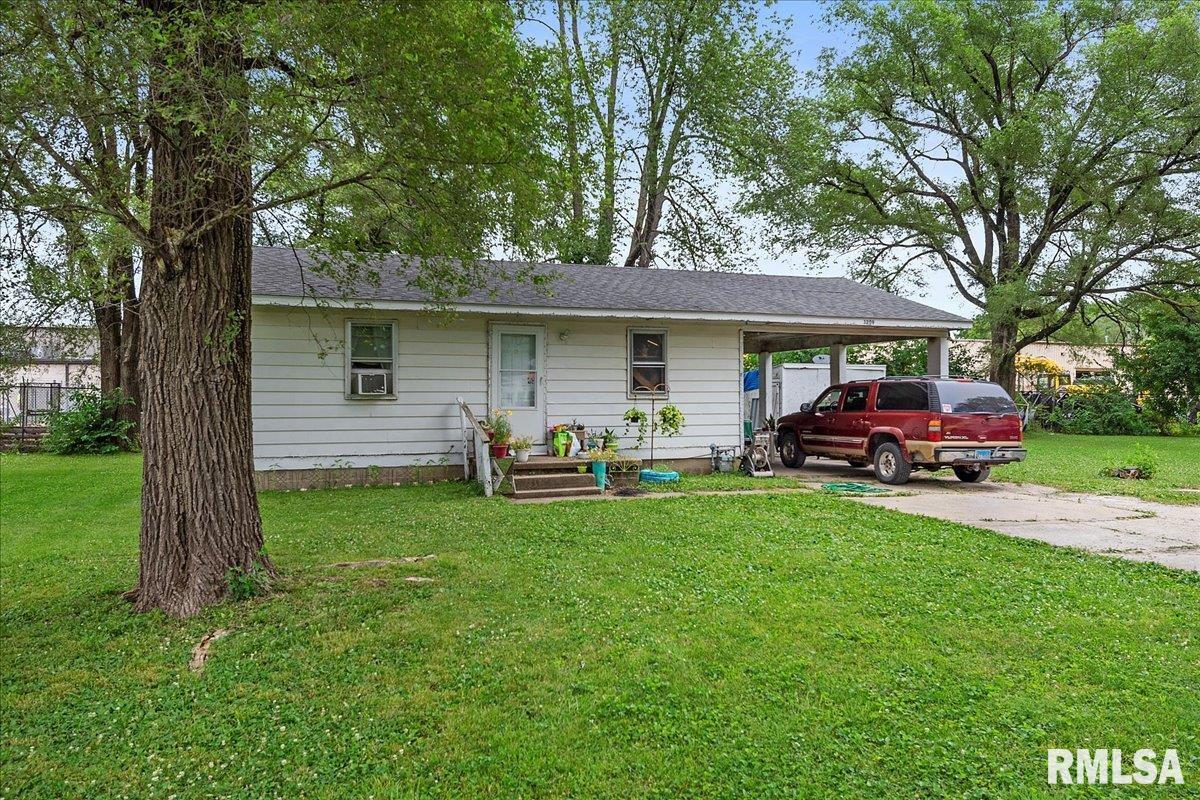 730 North Dirksen Parkway Springfield, IL 62702 - Photo 12 of 24