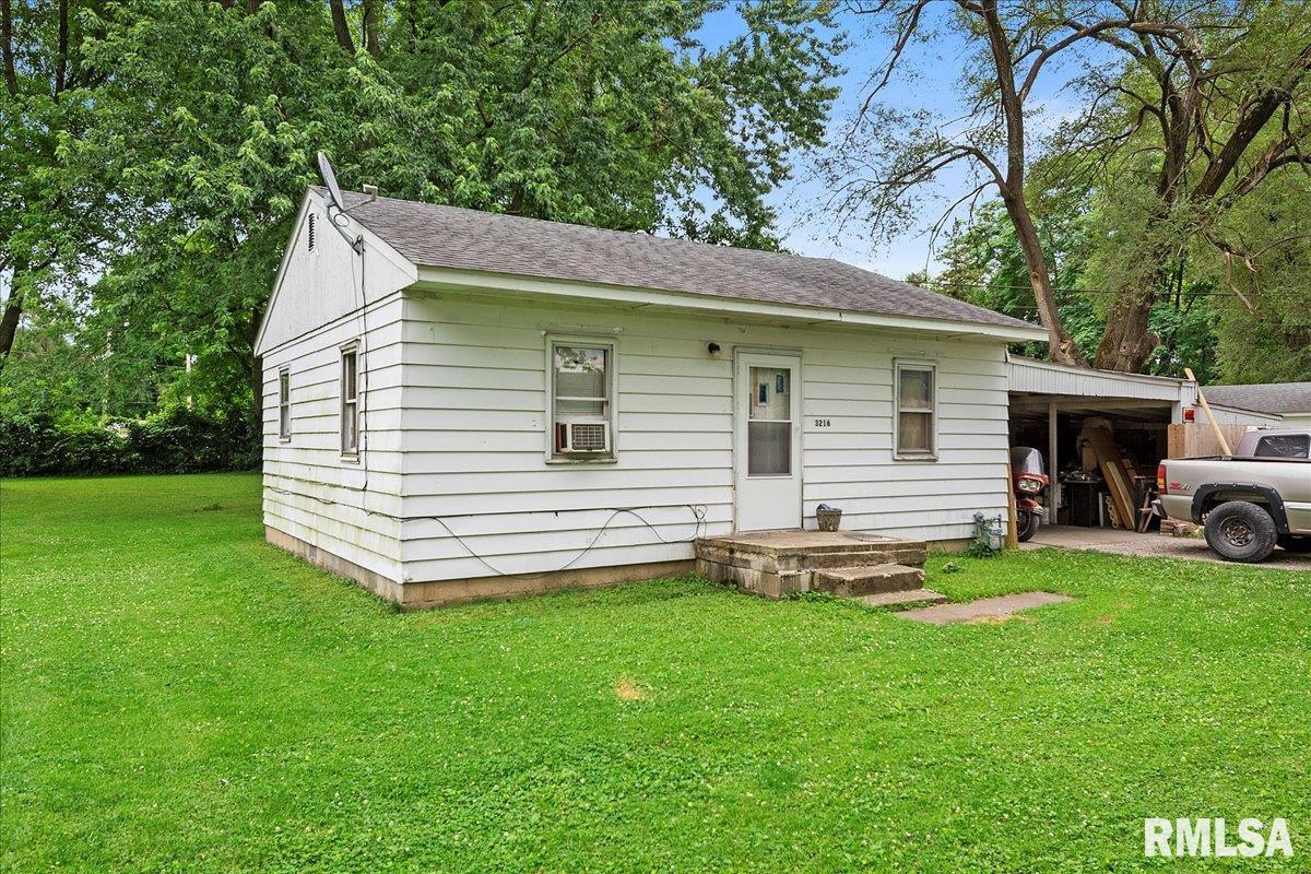 730 North Dirksen Parkway Springfield, IL 62702 - Photo 14 of 24