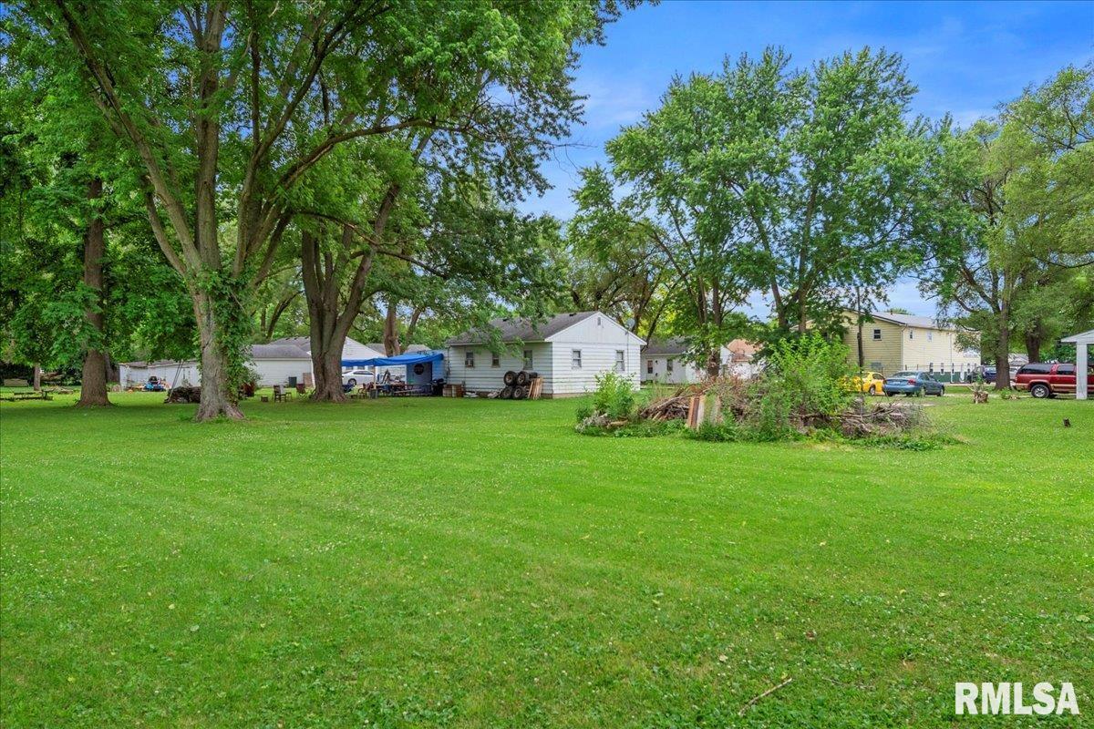 730 North Dirksen Parkway Springfield, IL 62702 - Photo 17 of 24