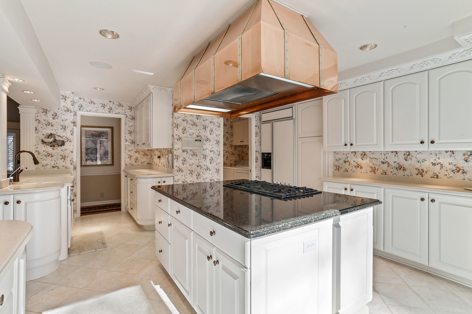 43 Ramsgate Drive Palos Park, IL 60464 - Photo 34 of 50 a kitchen with granite countertop a sink stove and cabinets
