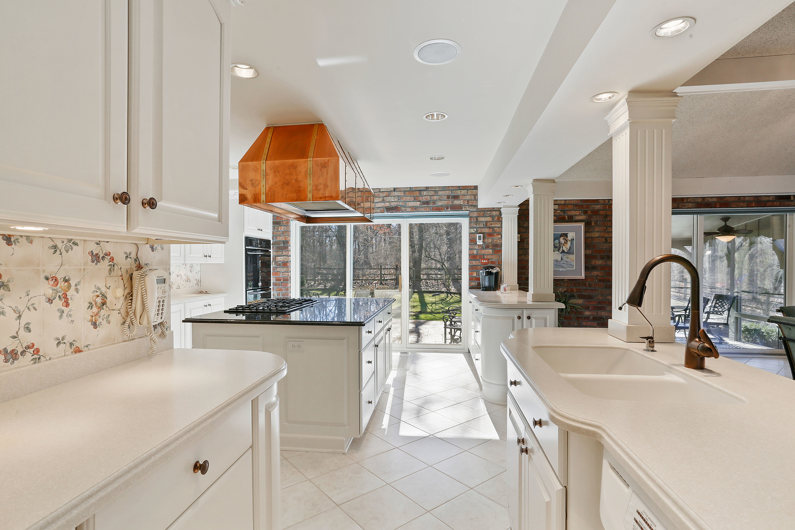 43 Ramsgate Drive Palos Park, IL 60464 - Photo 38 of 50 a view of a kitchen with a sink and cabinets