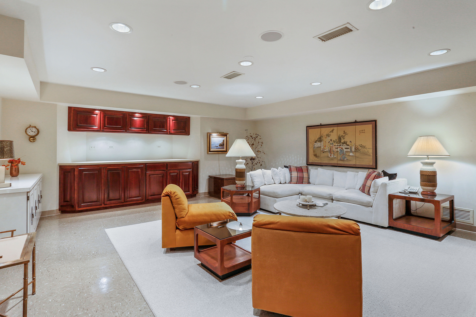 43 Ramsgate Drive Palos Park, IL 60464 - Photo 47 of 50 a living room with furniture and a fireplace